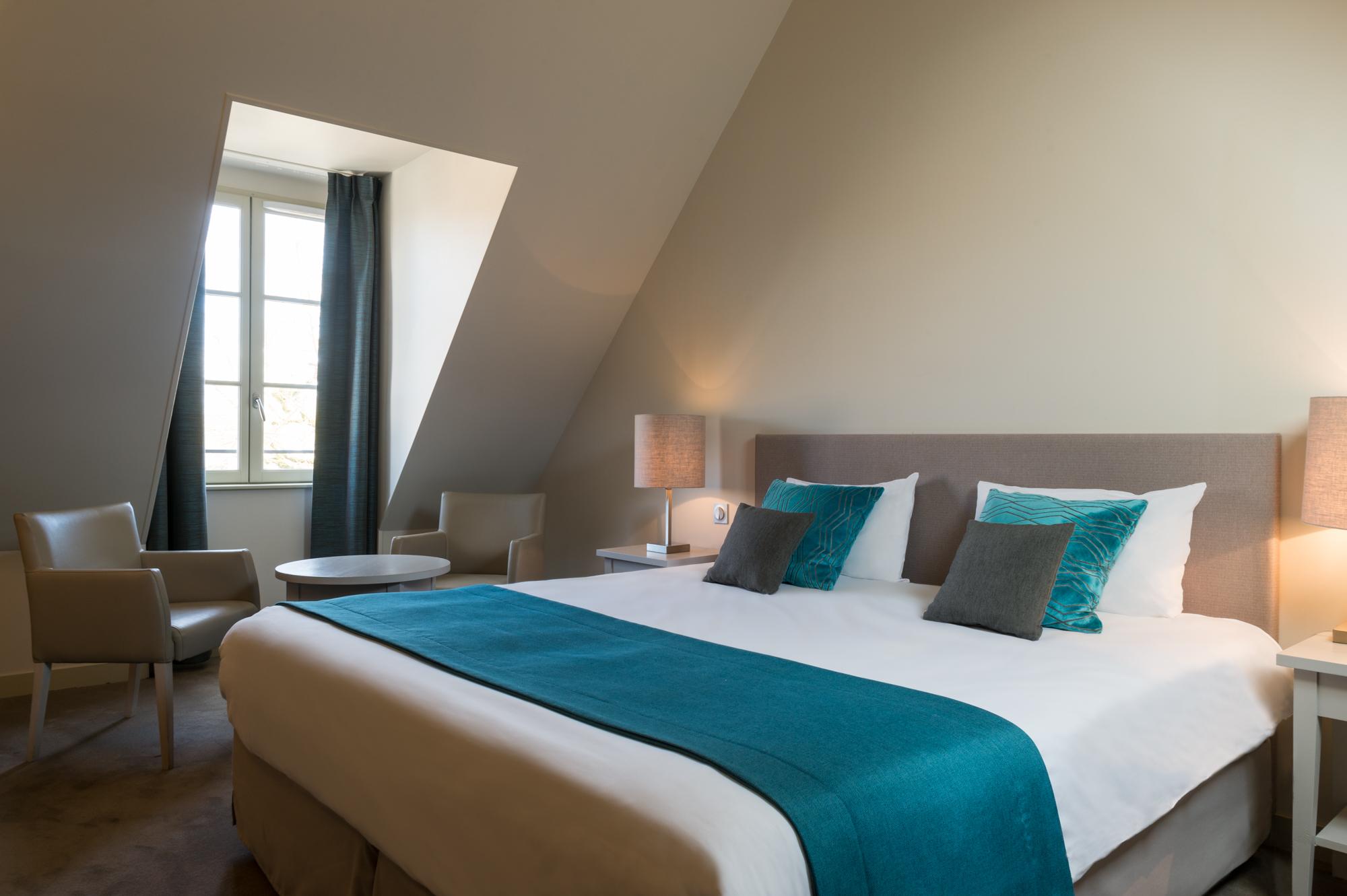 Hotel Aux Vieux Remparts, The Originals Relais Provins Eksteriør billede