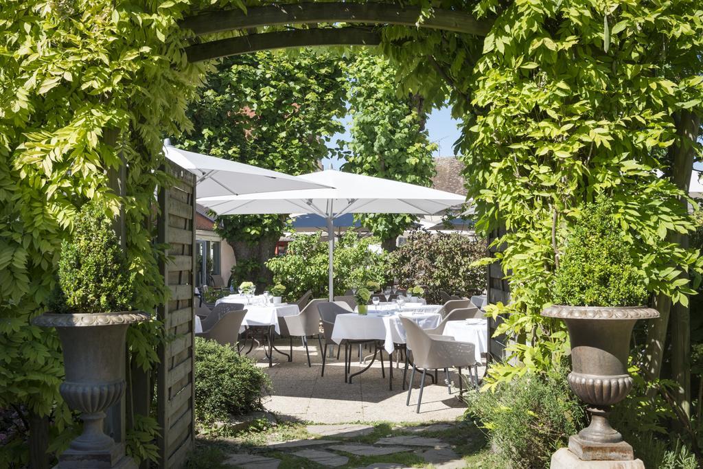 Hotel Aux Vieux Remparts, The Originals Relais Provins Eksteriør billede